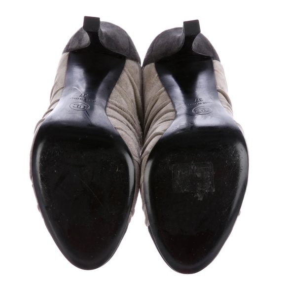 Chanel Unique Gray Suede Cap Toe Camellia Flower Booties 36 1/2 - Picture 13 of 13